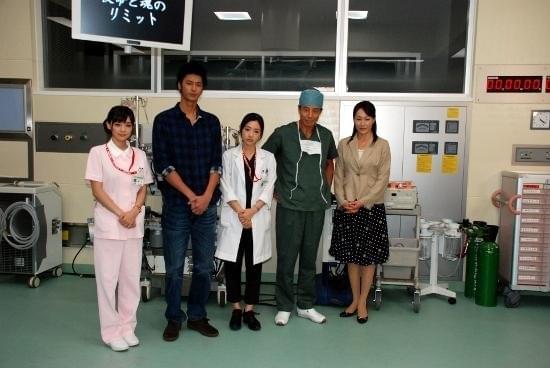 石原さとみ、2億円の手術室セットに感激「携われて幸せ」