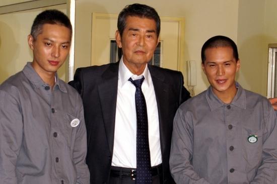 市原隼人、塚本高史ら坊主頭に眼光鋭く…渡哲也も「すごいねえ」