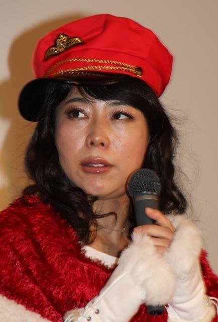 黒沢かずこ、コン・テユがベタボメも「連絡先を知らない」