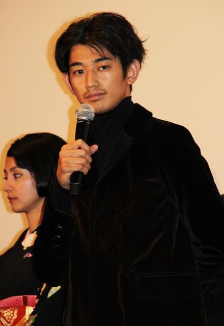 瑛太＆満島ひかり、海老蔵からの手紙にニヤリ