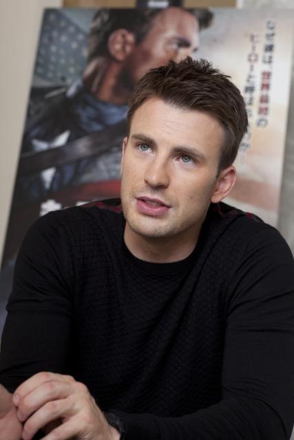 C・エバンス、初代ヒーローへの挑戦は「人生でベストチョイス」