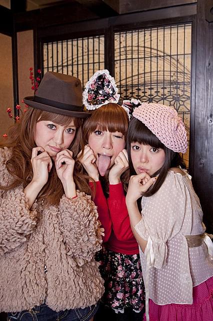 あやまんJAPAN「アフロ田中」で3人そろって映画出演