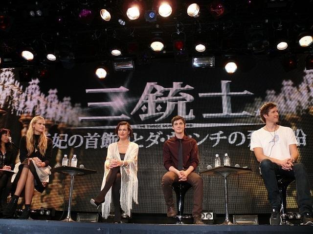 ミラ・ジョボビッチ、ニコ動コメントに感激