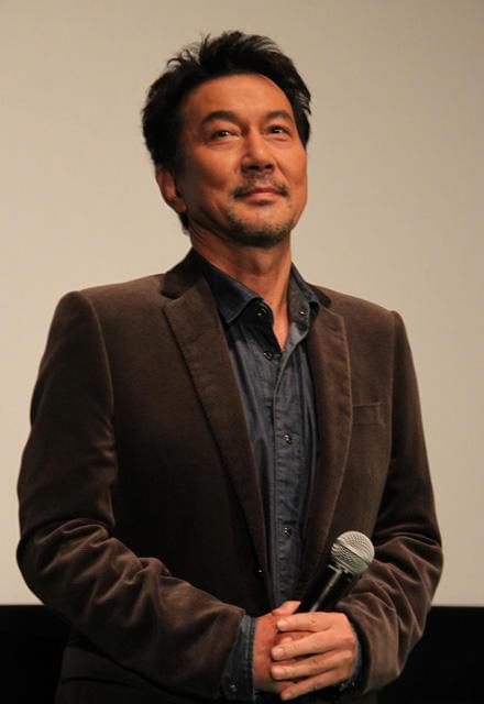 小栗旬、初共演・役所広司は「普通のおじさん」