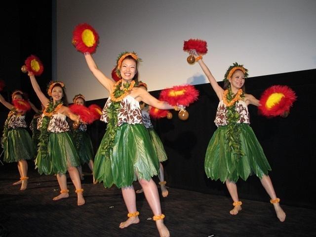 フラガール“国際舞台”で復興への祈り込めたダンス披露