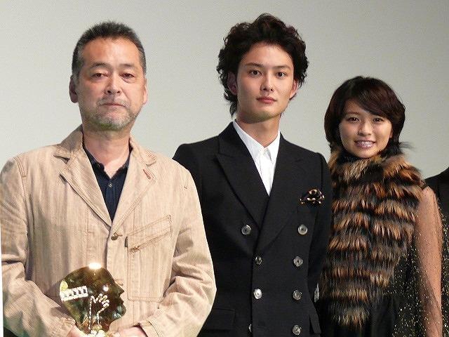 岡田将生、客席にいる家族に「ありがとう」