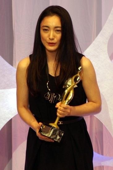 芦田愛菜、7歳で主演女優賞「東京ドラマアウォード」