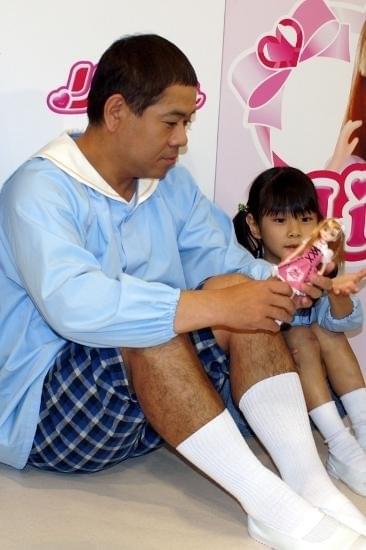 “リカちゃん”に夢中のFUJIWARA原西