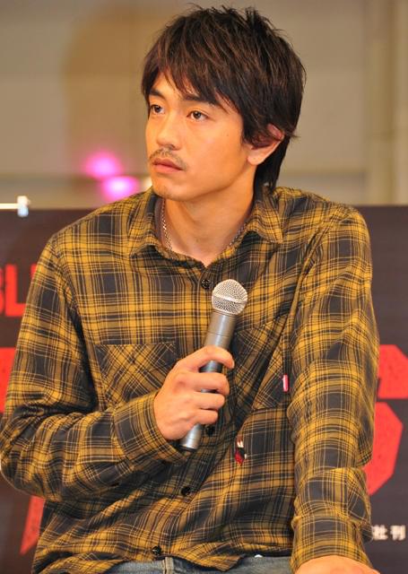 「EXILE」MATSU、後輩からバックドロップ見舞われる