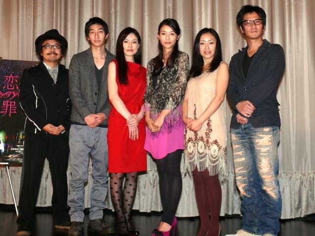 公開初日を迎えた「恋の罪」舞台挨拶の様子