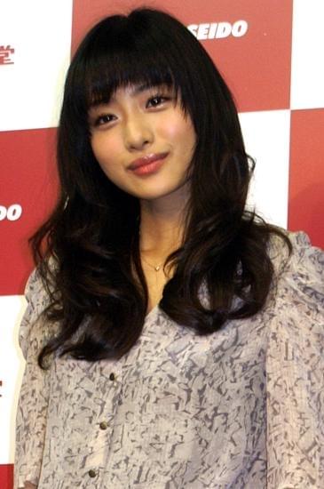 石原さとみ、セクシー水着ショットは「ファンのため」