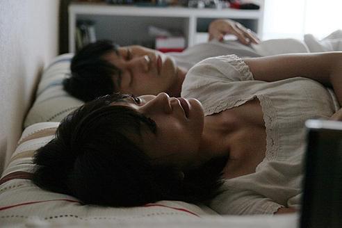 中村麻美「ポルノチック」作品で、等身大の女性を伸びやかに表現