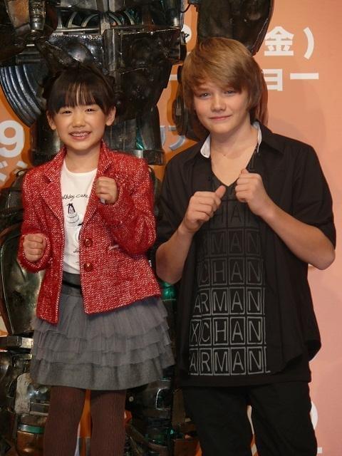 芦田愛菜、英語で挨拶 ハリウッド子役＆監督をメロメロに