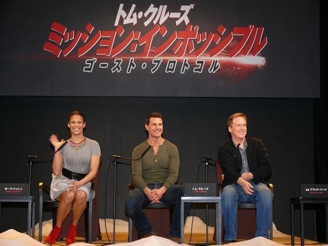 トム・クルーズ“世界最速”会見遂行「僕はギブアップしない男」