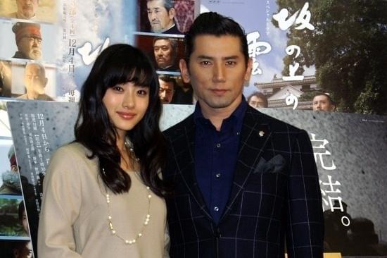 本木雅弘は達成感、石原さとみは絶賛され涙…「坂の上の雲」完結！