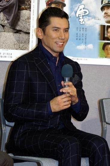 本木雅弘は達成感、石原さとみは絶賛され涙…「坂の上の雲」完結！