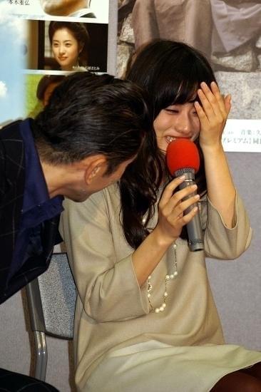 本木雅弘は達成感、石原さとみは絶賛され涙…「坂の上の雲」完結！