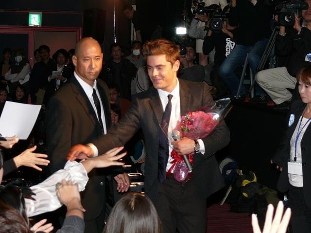 ザック・エフロン「日本のファンが一番」 ファン600人が黄色い歓声