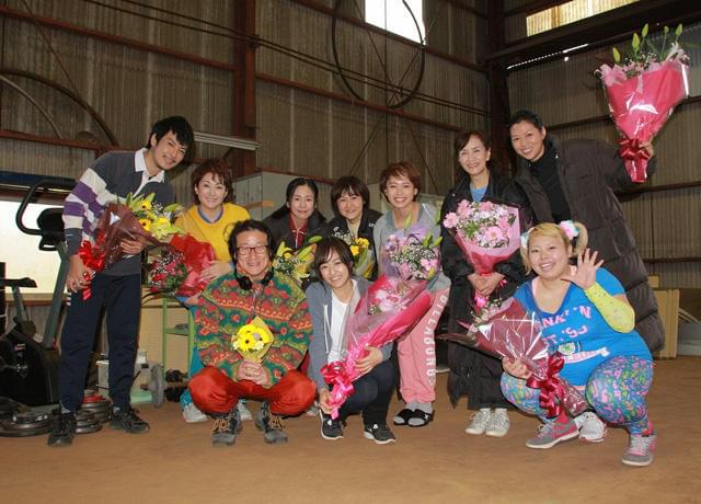 井上真央、満面の笑みで「綱引いちゃった！」クランクアップ