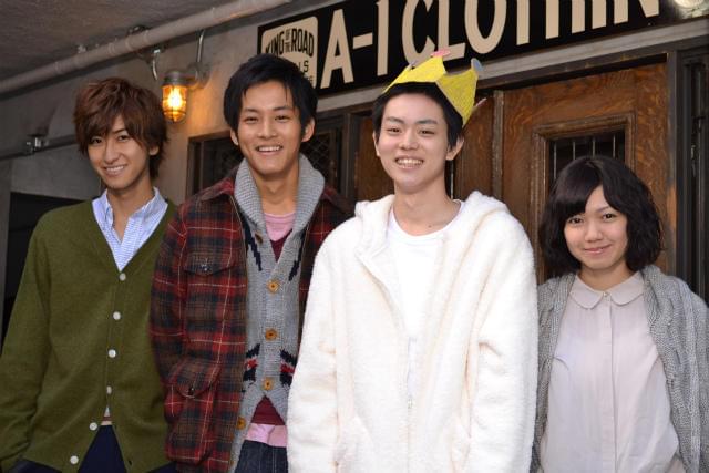 前田哲監督が人気漫画「王様とボク」を映画化