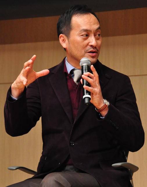 渡辺謙、“師匠”山崎努から「初めてほめられた」と大テレ