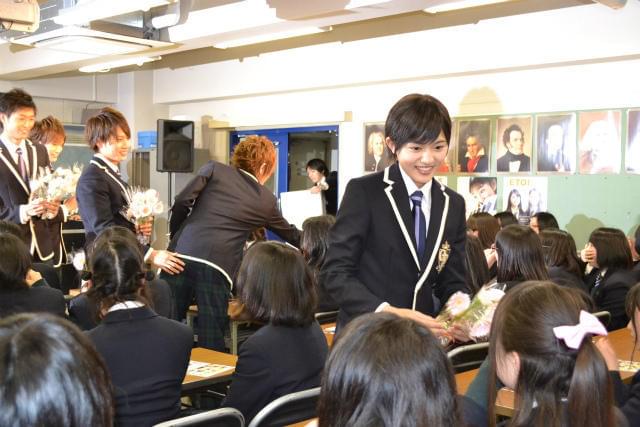 「桜蘭高校ホスト部」が女子校に乱入！ 生徒たちに“おもてなし”