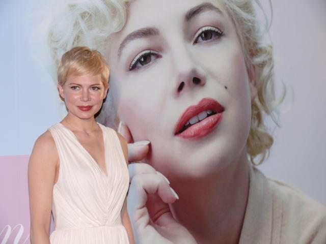 ミシェル・ウィリアムズ、初来日の感想は「サイコウ」