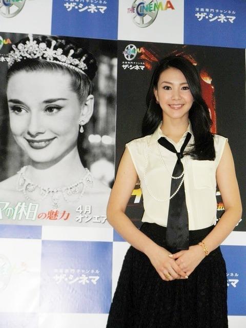 知花くらら、オードリー・ヘプバーンに近付くためのノウハウ伝授