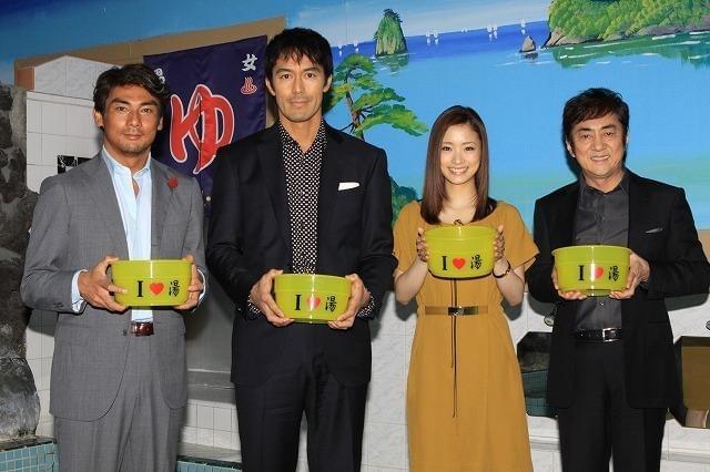 阿部寛＆市村正親＆宍戸開、銭湯で“濃い顔”談義