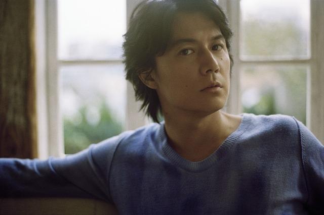 福山雅治、5年ぶり映画主演 是枝監督作で“とにかく嫌なやつ”役