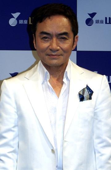 新曲を同世代にアピールした西郷