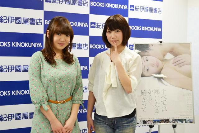 握手会に出席した元「AKB48」の成田梨紗と森下くるみ