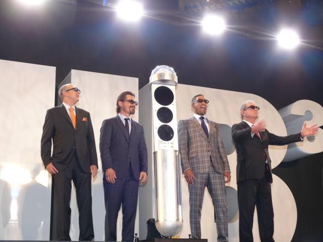 「MIB」コンビが世界で唯一、日本で2ショット！ファン500人熱狂