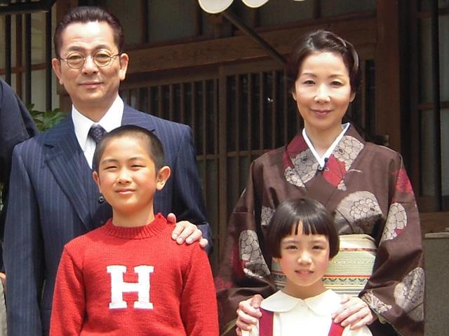 水谷豊＆伊藤蘭夫妻、共演作「少年H」現場で結婚以来23年ぶり会見