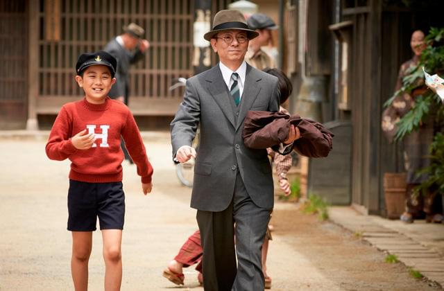 水谷豊＆伊藤蘭夫妻、共演作「少年H」現場で結婚以来23年ぶり会見