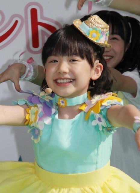 愛菜ちゃん、新曲＆“ゆびきりダンス”を2000人のファンの前で初披露