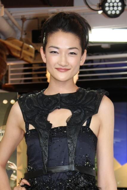 冨永愛、次の恋愛は「いくらなんでも早すぎる」