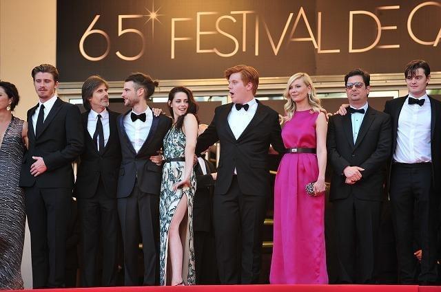 K・スチュワート、R・パティンソンとそろい踏み 若松監督は感慨かみ締める