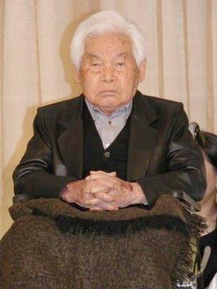 新藤兼人監督が死去 100歳、「一枚のハガキ」が遺作に