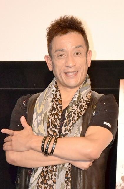 クリス松村、赤面告白 お気に入りは「サッカー日本代表の川島」