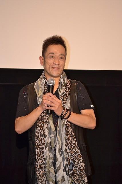 クリス松村、赤面告白 お気に入りは「サッカー日本代表の川島」