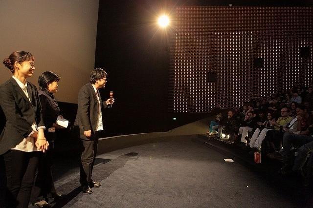 細田監督＆宮崎あおい渡仏 「おおかみこども」プレミアにパリが沸く