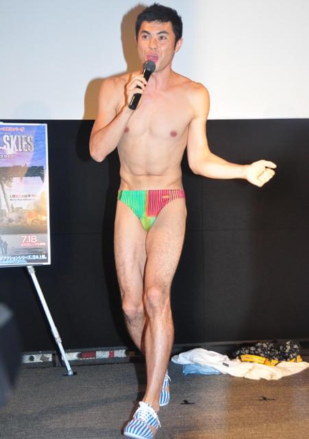 小島よしお「女優と結婚して食べさせてもらいたい」ヒモ亭主願望を告白