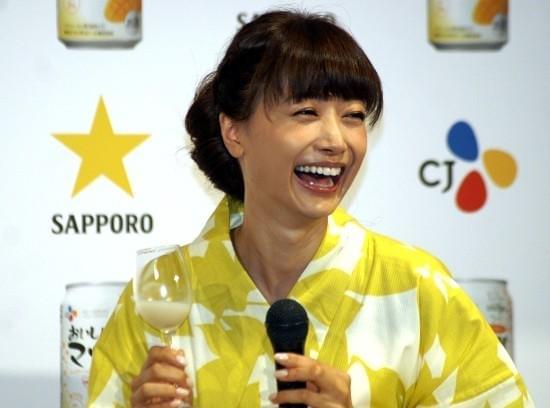 マッコリでほろ酔いのヨンア