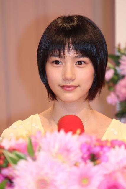 朝ドラ新ヒロインの能年玲奈は天然美少女？ クドカンに「“電波”送っていた」