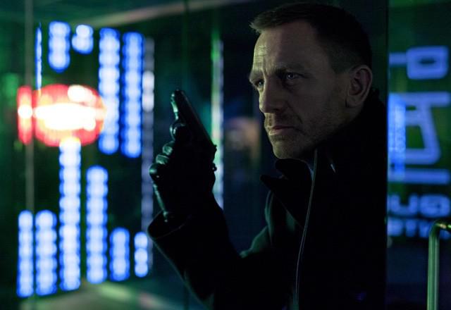 007ダニエル・クレイグ、ロンドン五輪開会式で“スカイフォール”