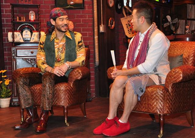 高嶋政宏＆クリス松村、洋楽に絡めて日本勢を応援