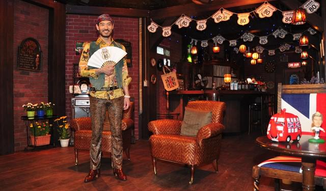 高嶋政宏＆クリス松村、洋楽に絡めて日本勢を応援