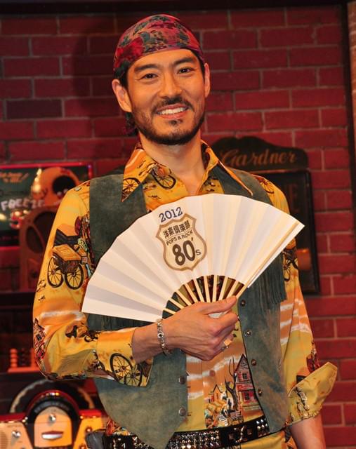 高嶋政宏＆クリス松村、洋楽に絡めて日本勢を応援