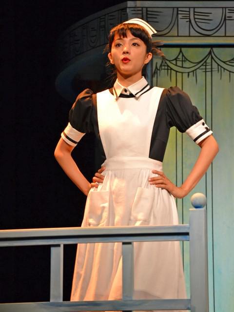 満島ひかり、田中圭ら舞台「鎌塚氏、すくい上げる」でコメディセンス開花